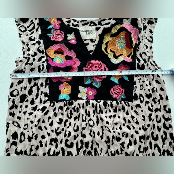 Savanna Jane Leopard and Floral Embrace Blouse Size Small - Picture 4 of 9